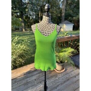 Old Navy Women’s  Lime Green Tank Size Large 100% Cotton  V-neck Y2K￼